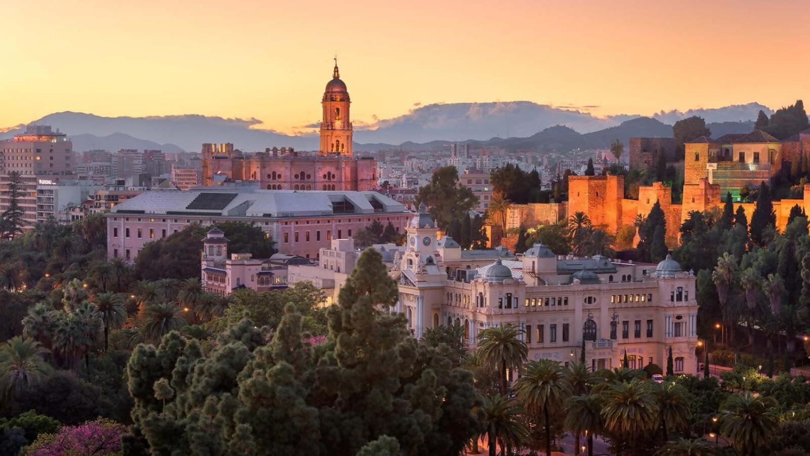 Lebre Malaga Centro Apartamento Luaran gambar